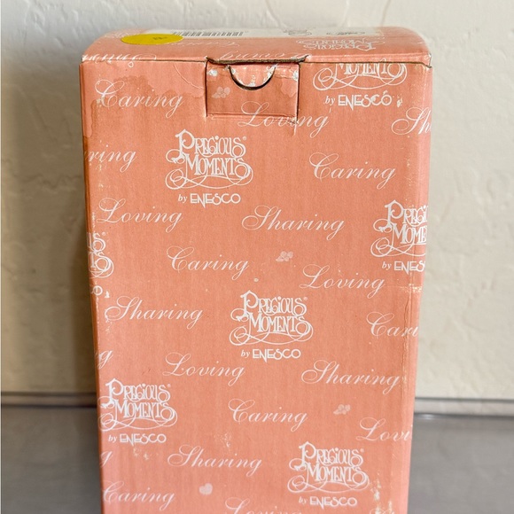 Precious Moments Saving Sweet Memories Porcelain Figurine 119836 w/Original Box - Picture 10 of 12